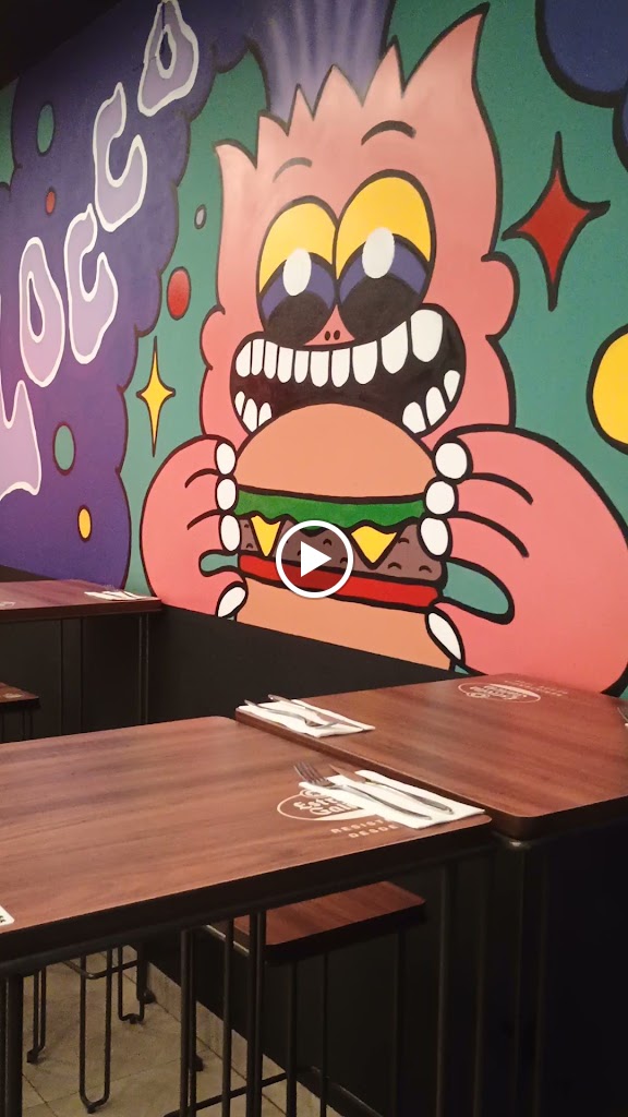 Locco Burger Dos Hermanas — Videos