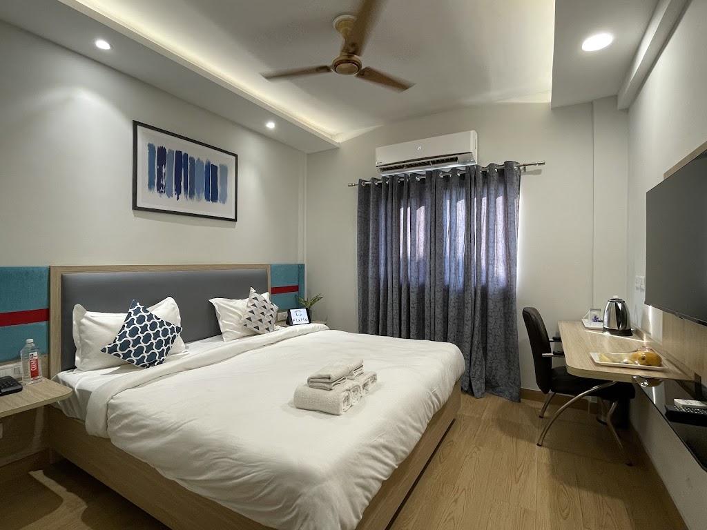 Aeraki Hotels