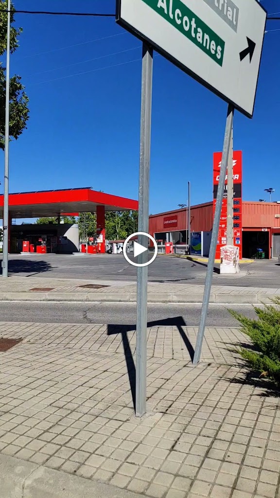 Estacion de servicio Cepsa — Videos