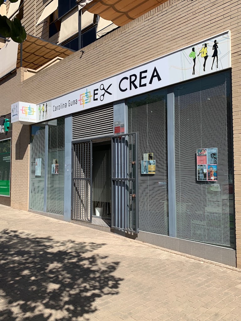 Escuela de moda y patronaje Carolina Guna E CREA