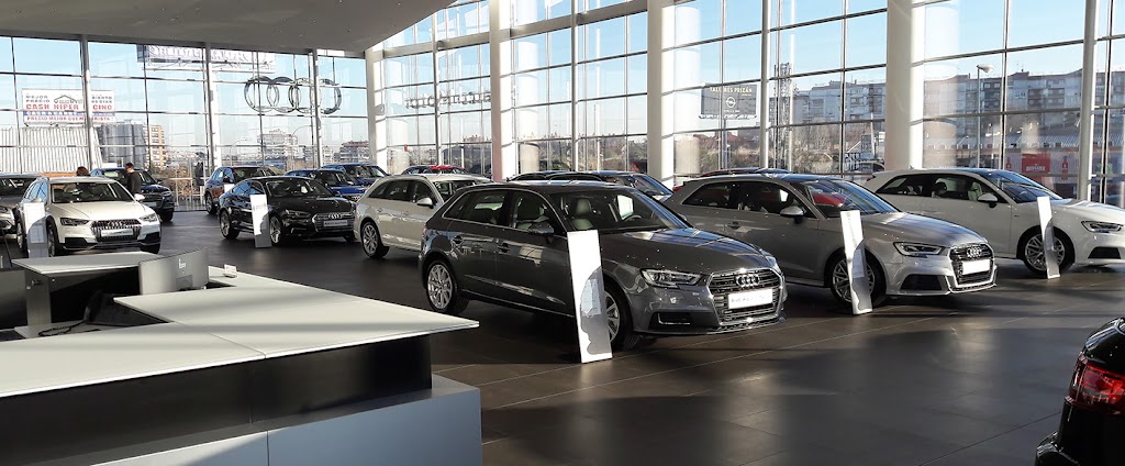 Sealco Motor - Concesionario Oficial Audi — Interior