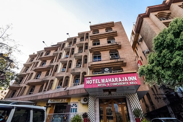 OYO Maharaja Inn