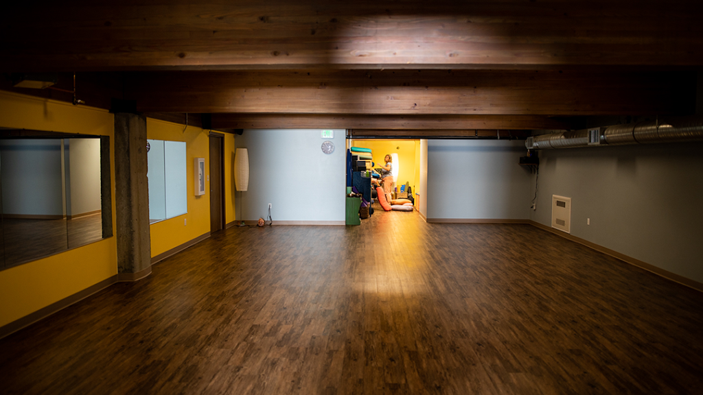  Midnight Sun Yoga Center