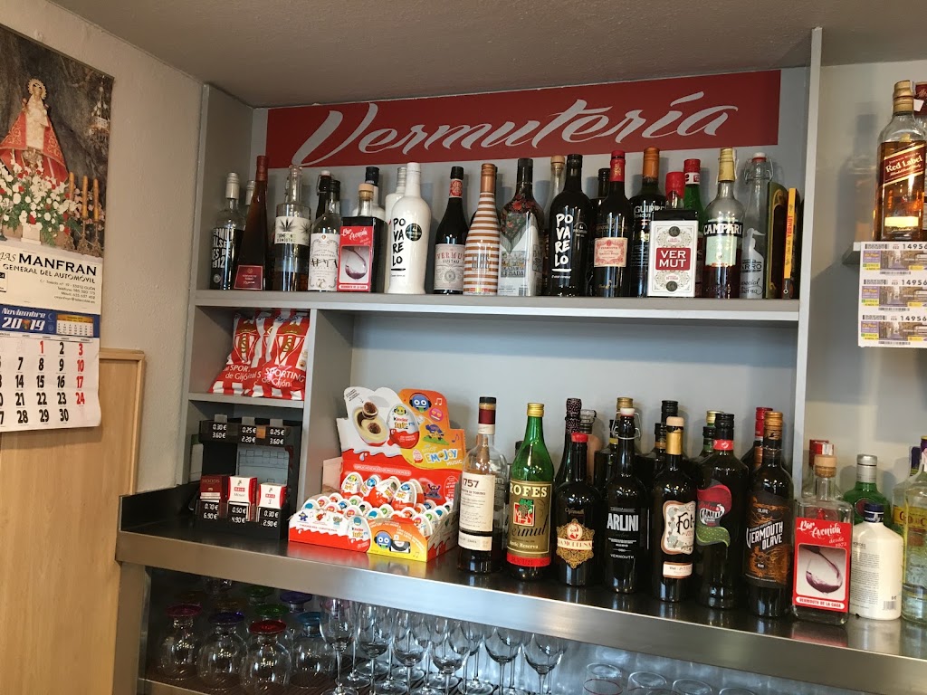 Bar Avenida. — Ambiente