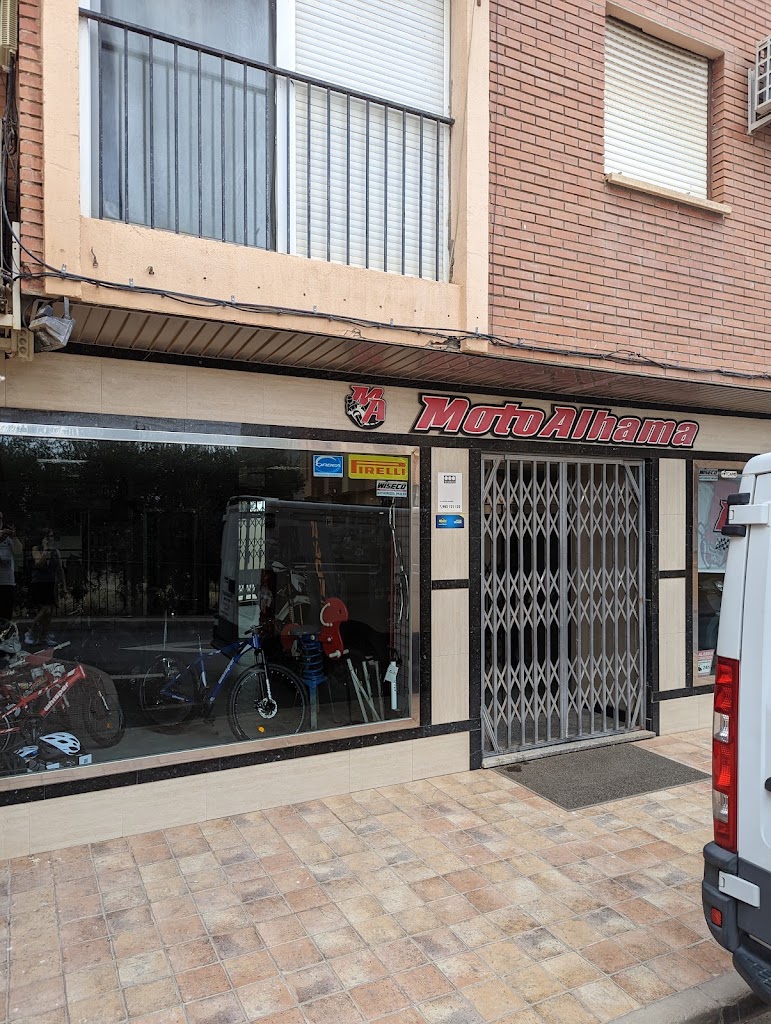 MotoAlhama Auto — Exterior