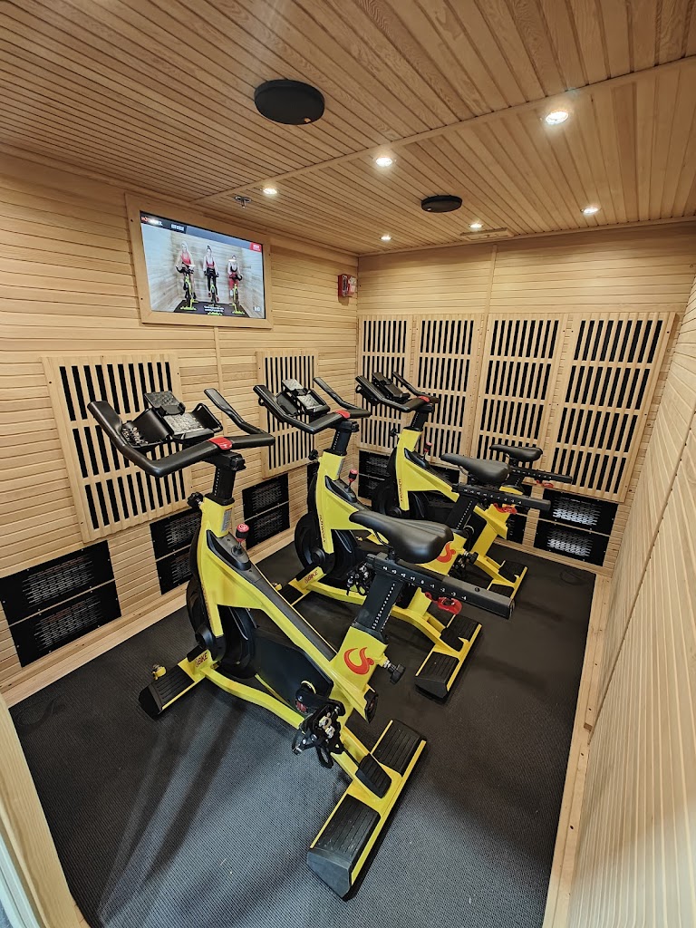  HOTWORX - Redmond, WA - Town Center