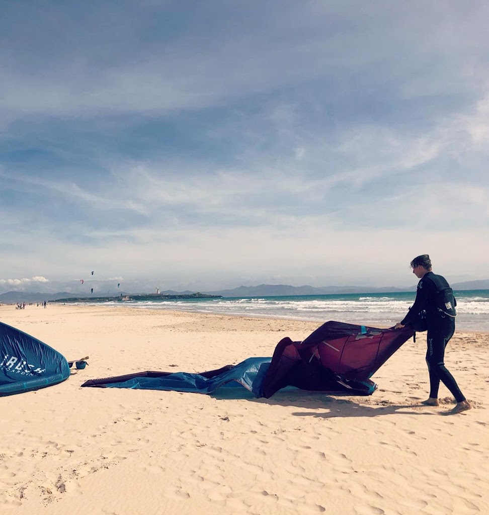 Tarifa Surf Club - Kiteschule + Wingfoilschule