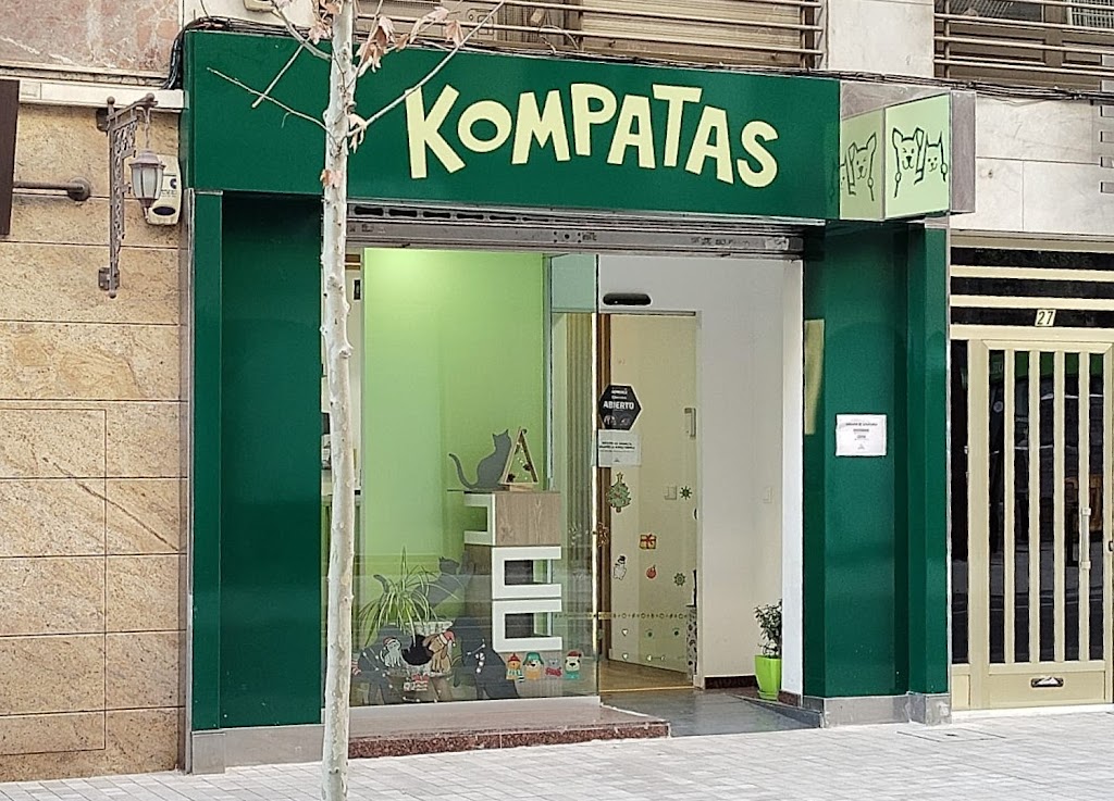 Kompatas by Vidanimal Clinica Veterinaria — Del propietario