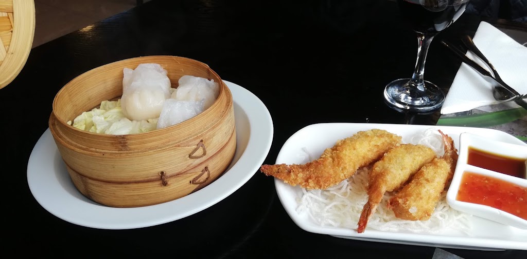 Sushi He — Comida y bebida