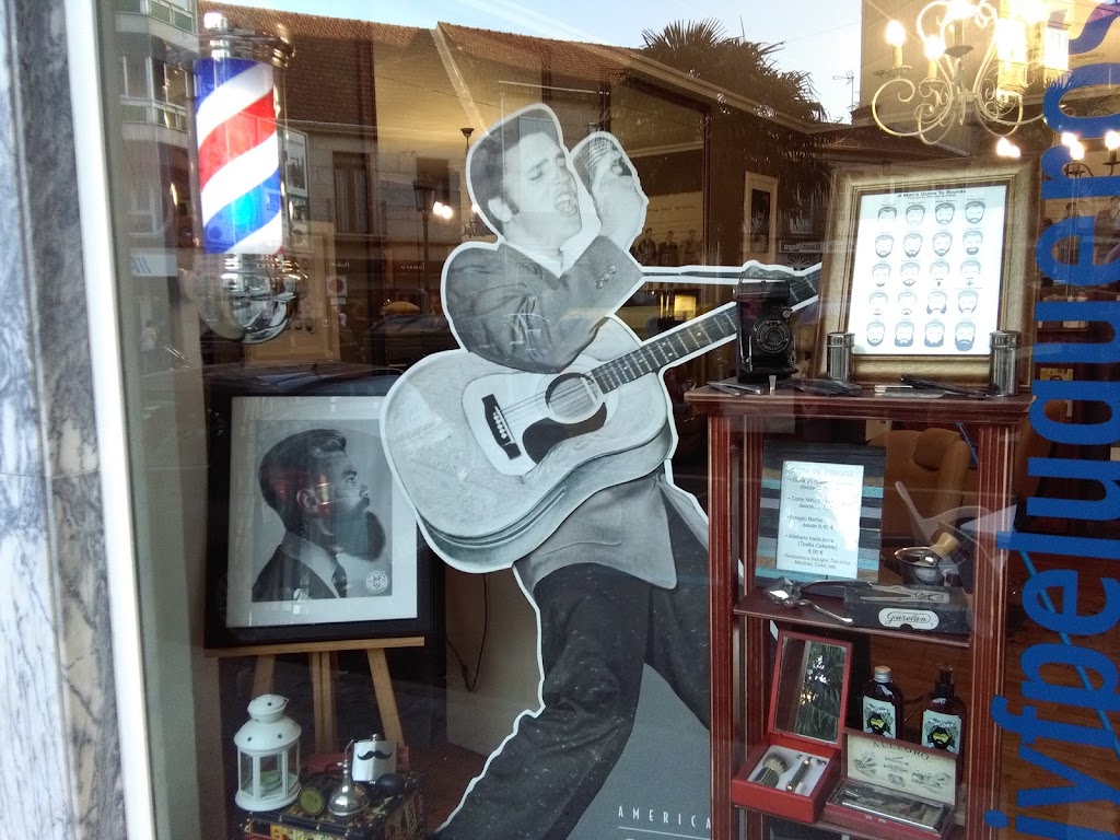 jyf peluqueria barberia — Del propietario