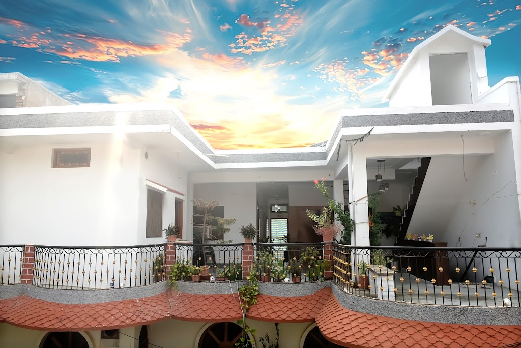 Khajuraho Glory Home Stay