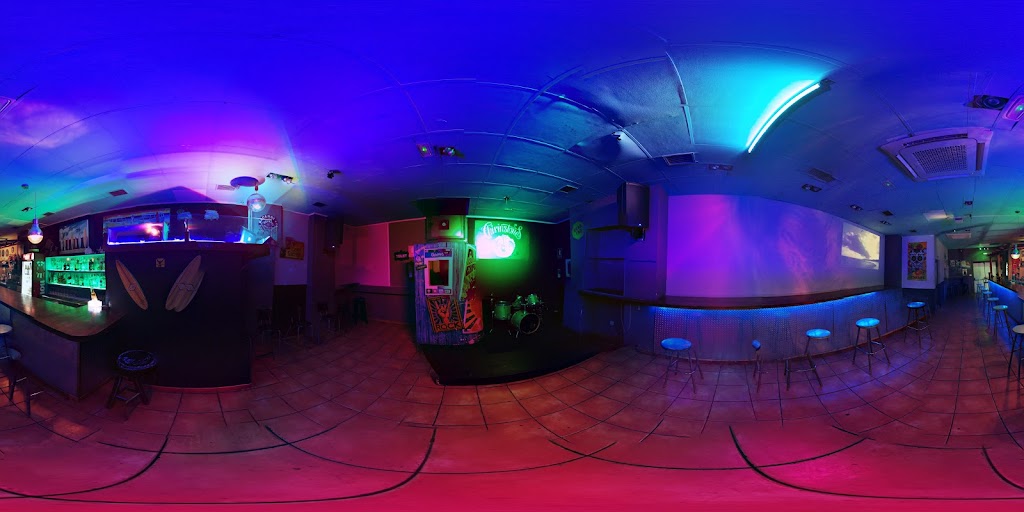 Chirinstones Surf Rock Bar