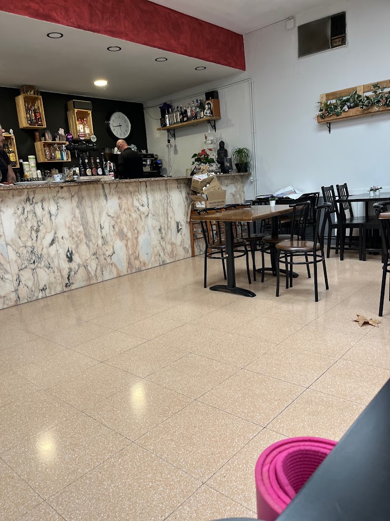 Bar centre civic del turonet — Ambiente