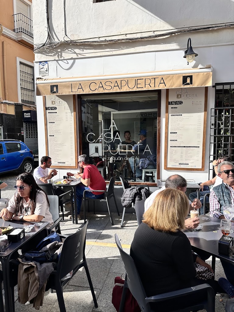 Restaurante La Casapuerta — Ambiente