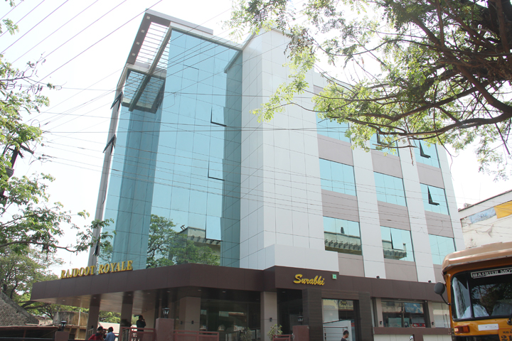 Hotel Rajdoot Royal Residency