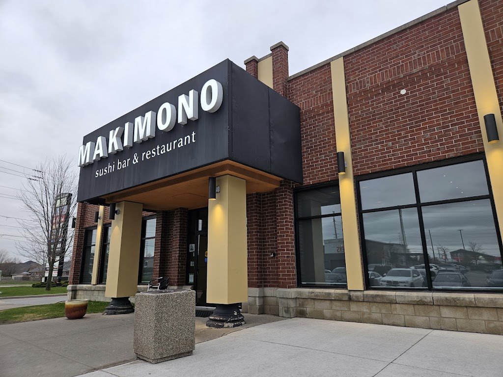 Makimono Sushi Bar & Restaurant in Oshawa