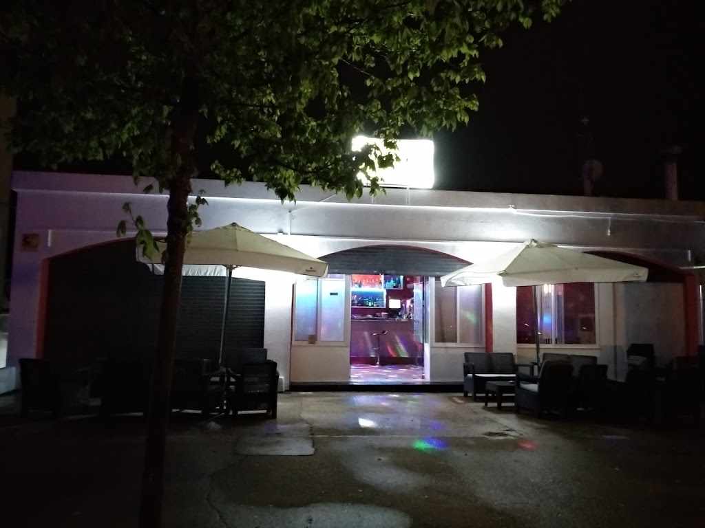 Marya's Bar — Del propietario