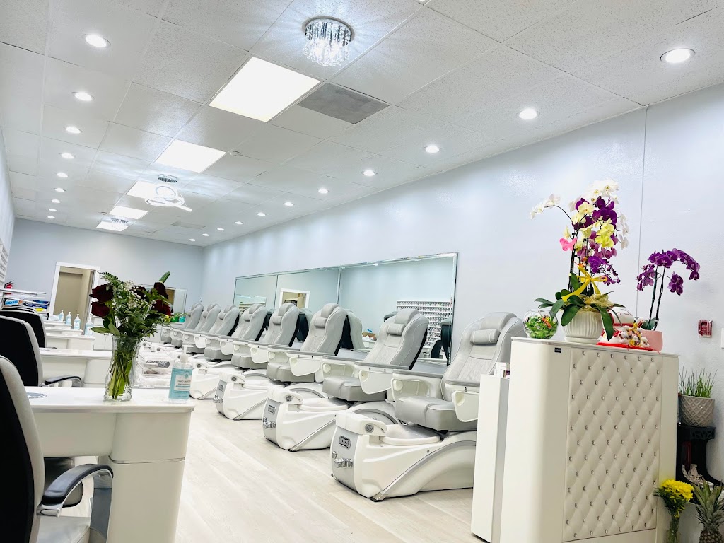 Pearly Nails & Spa Main Image