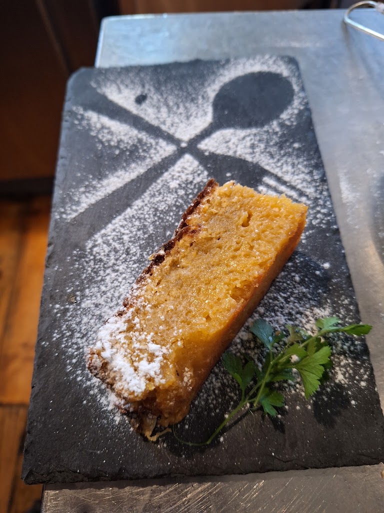 Restaurante 22 — Comida y bebida