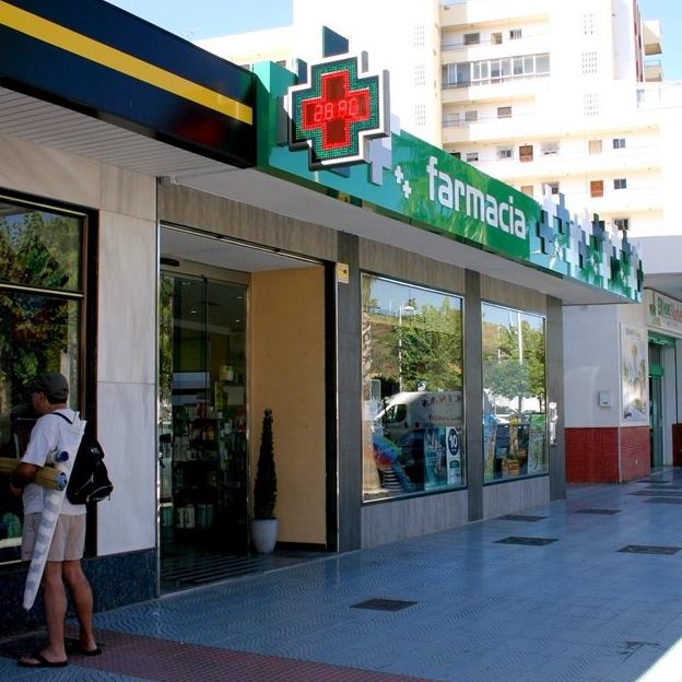 FARMACIA TORREMAR BEATRIZ SUAREZ DIAZ — Del propietario