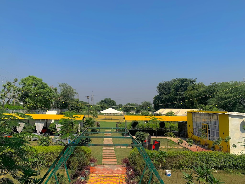 Agra Camps And Resort