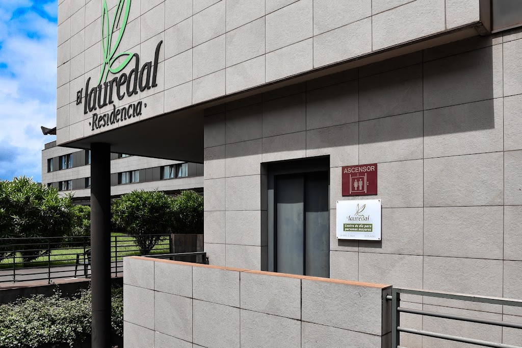 Residencial y Centro de Dia El Lauredal — Exterior