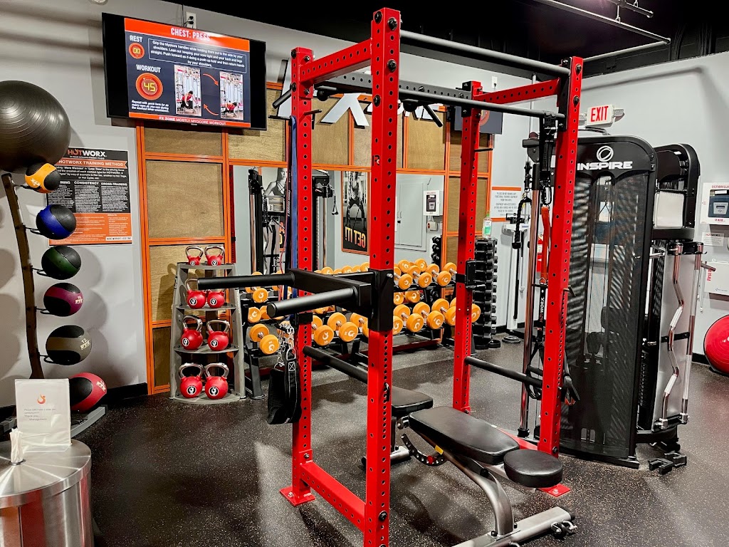  HOTWORX - Alpharetta, GA - N Main St.