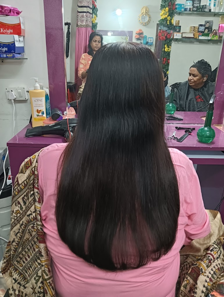 Aarchi Ladies Beauty Parlor