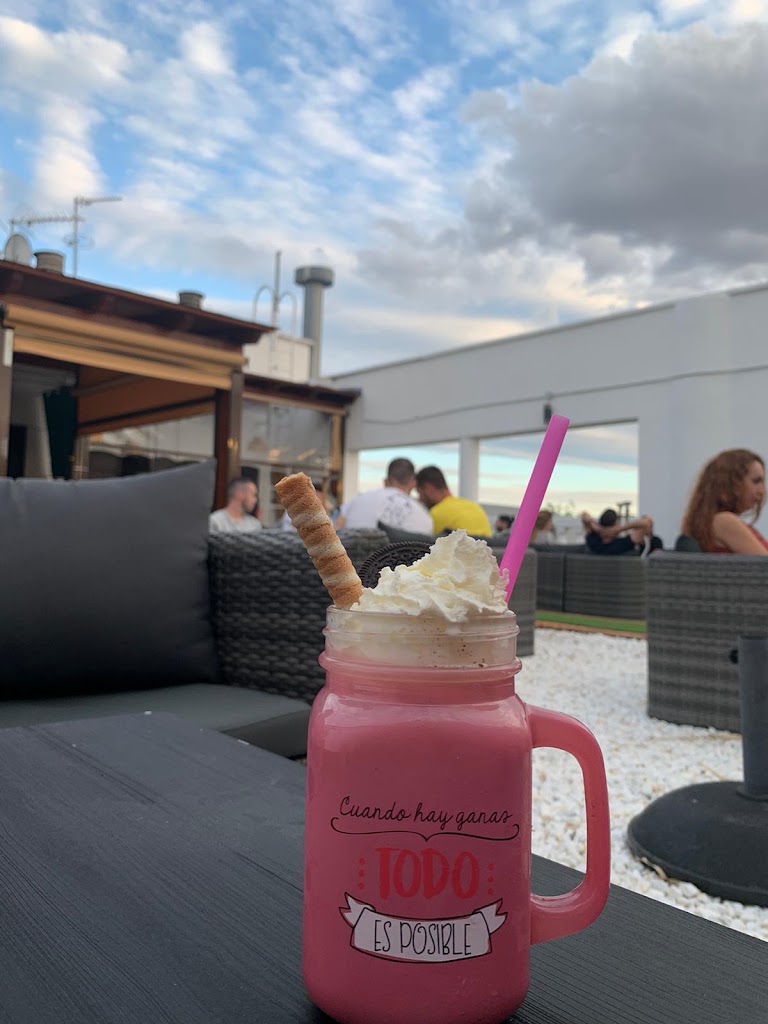 Bar The Ocean Club — Comida y bebida