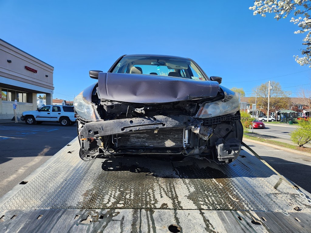 Dawson's Body Shop in Watervliet