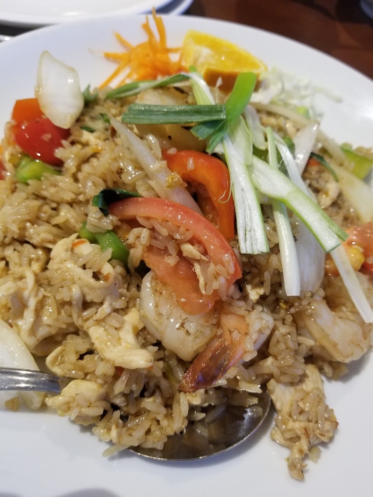 Thai Dawn Bistro