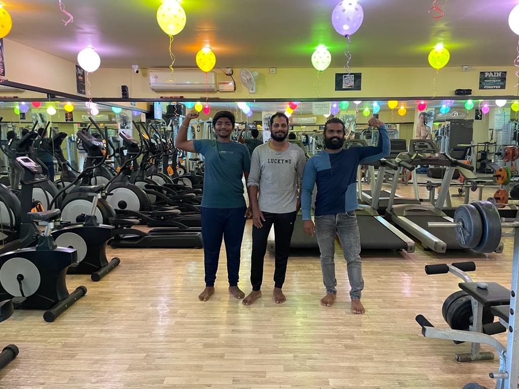 VAKAS FITNESS CENTER