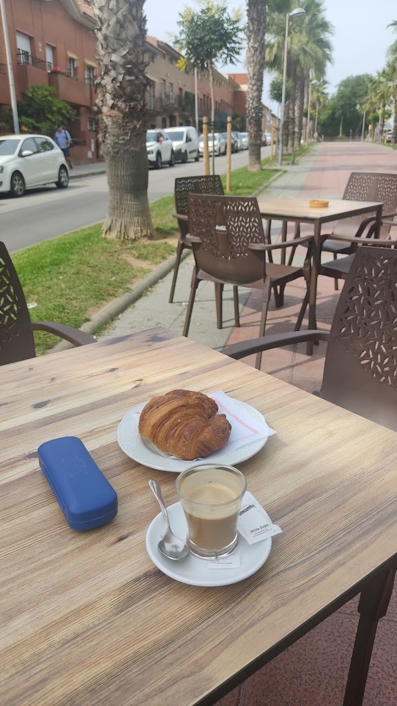 Cafeteria Granja Navas — Ambiente