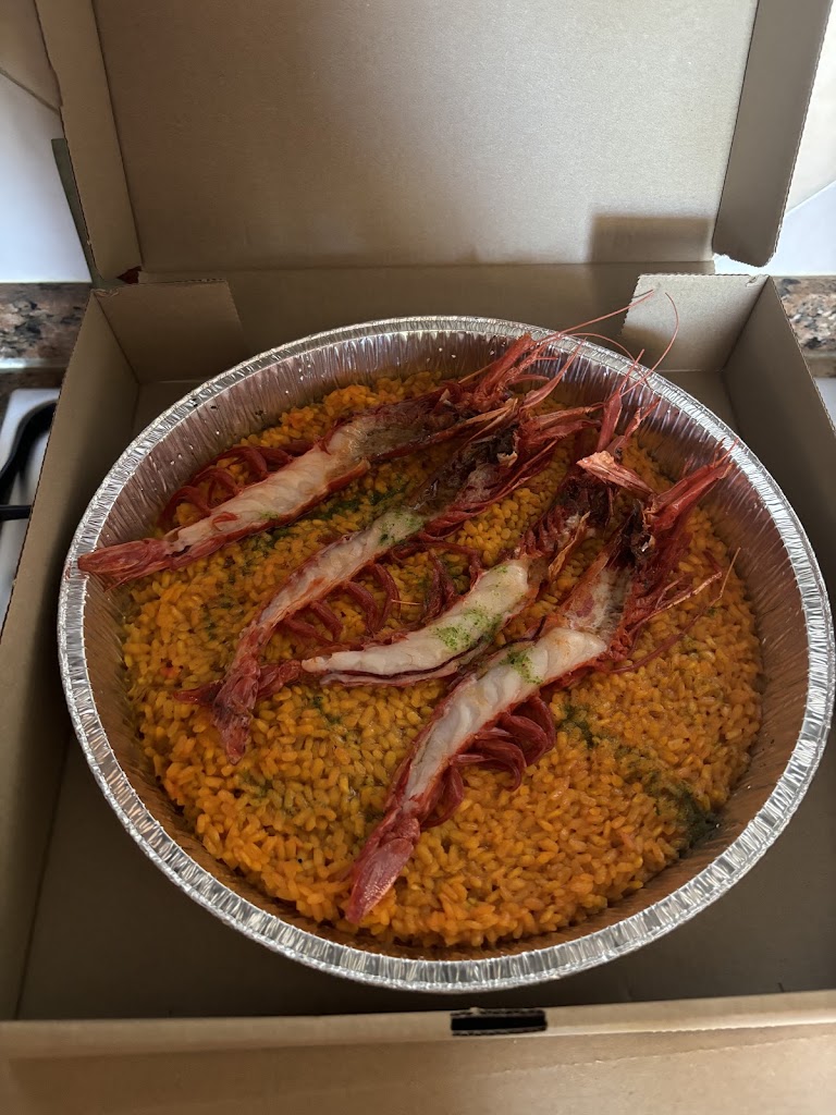 Restaurante Arroceria Entre Aguas — Paella