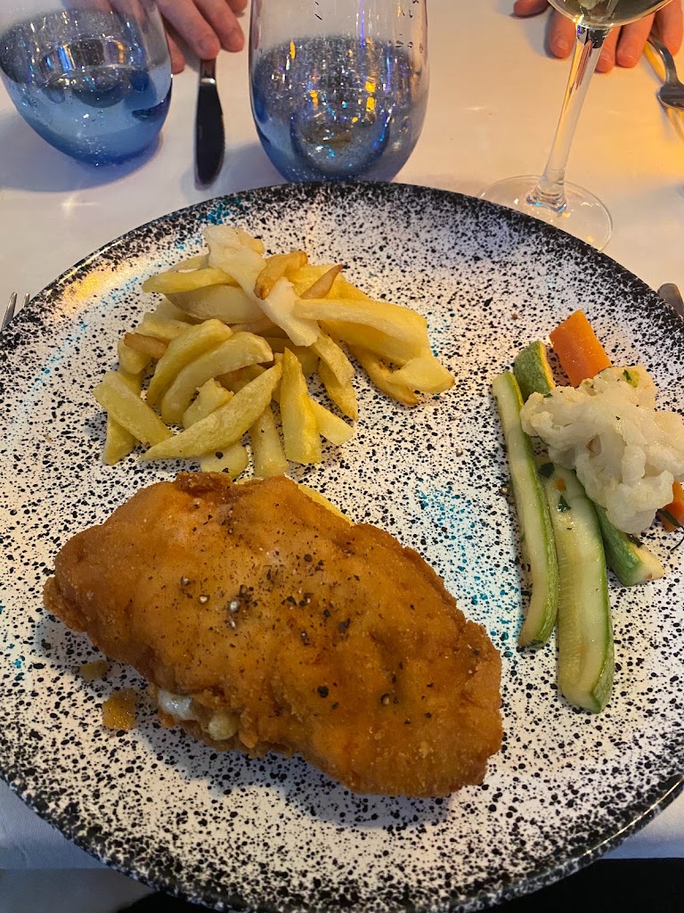 Restaurante Fragata 1 — Comida y bebida