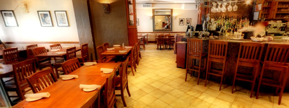 Mezza Notte Trattoria in North-York