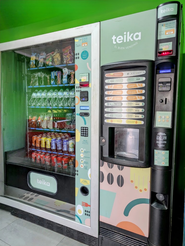 Gasolinera SaforOil — Interior