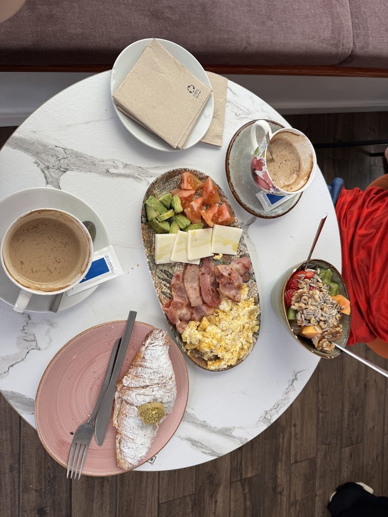 SANTE Coffee & Break — Cafe