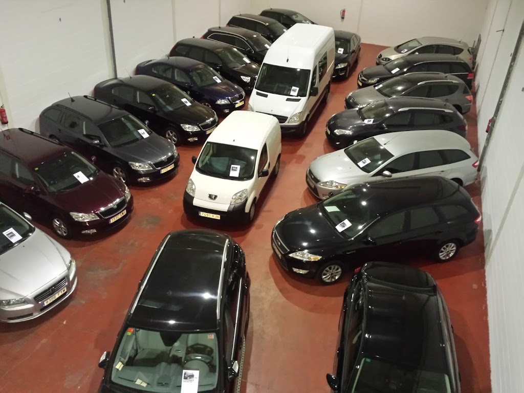 Cars auto — Concesionario de automoviles