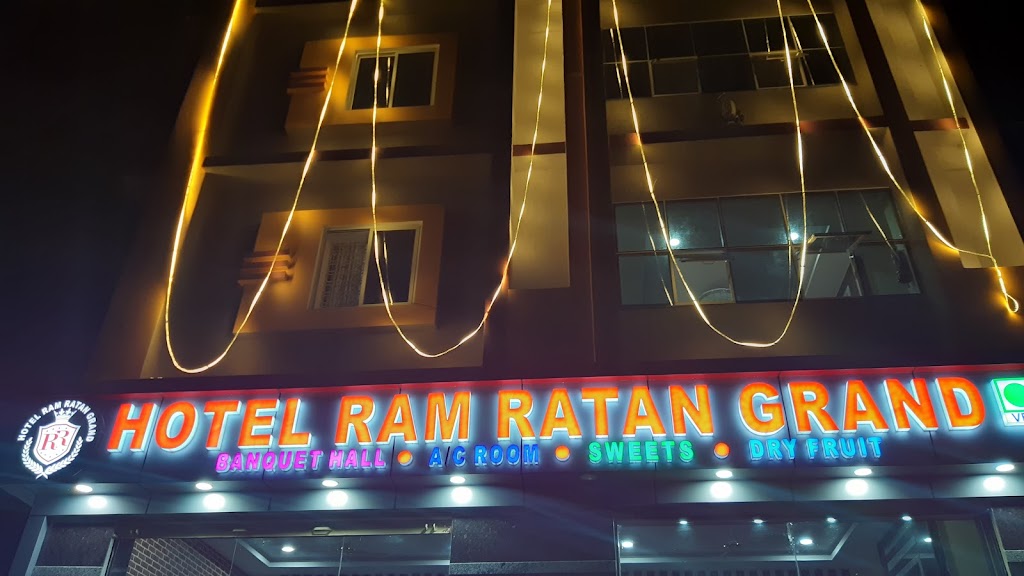 Hotel Ramratan Grand