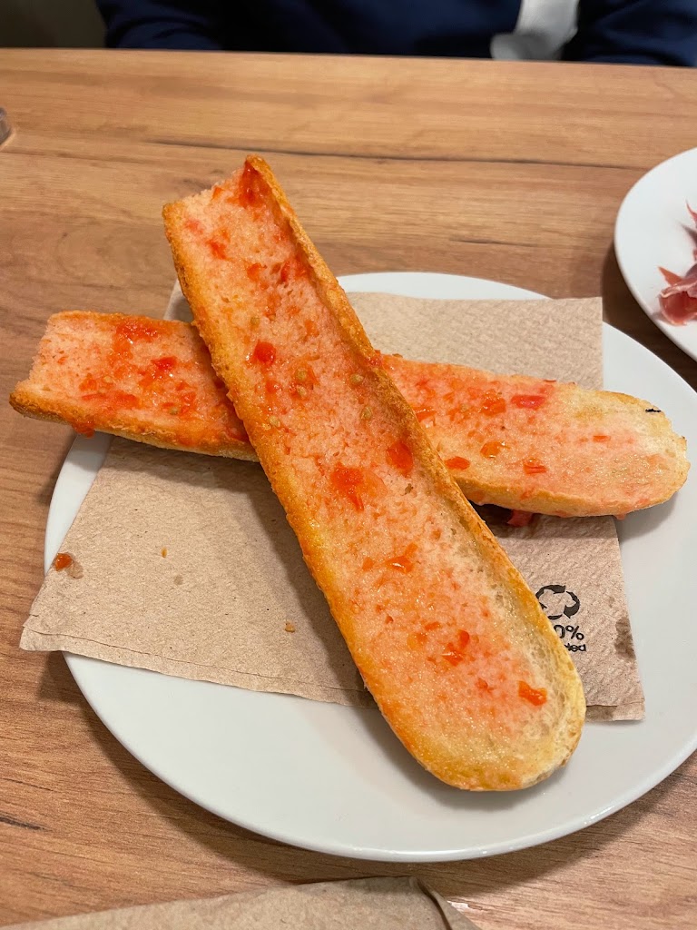 BAR CAFETERIA EJI PA Y MUCHO MAS — Comida y bebida