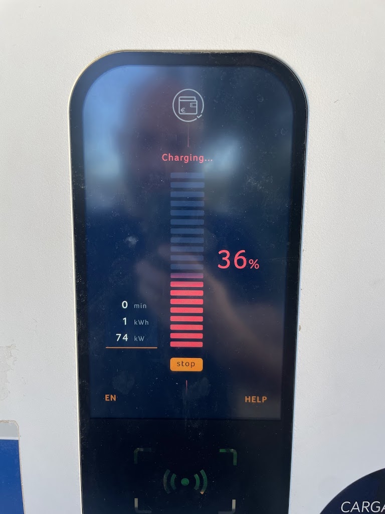 Punto de carga IONITY