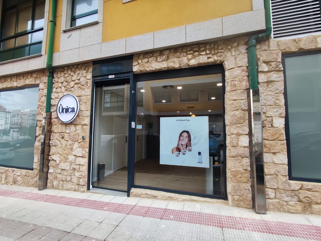 Unica, Centro de Beleza e Solariums — Exterior