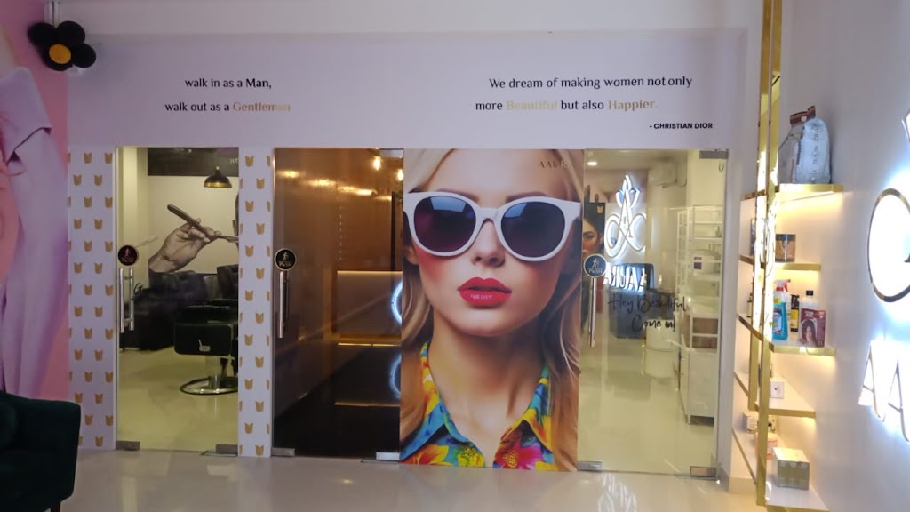 Aaura Luxury Unisex Beauty Salon Spa