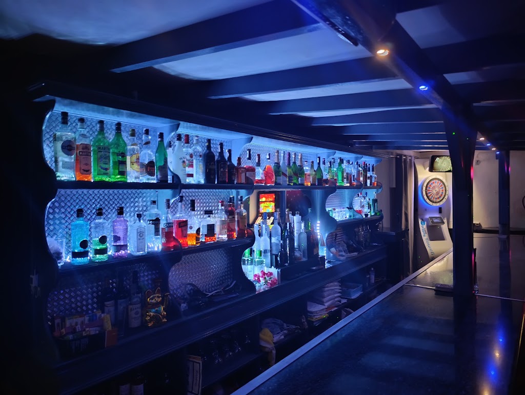 Replay Cafe Arenal — Ambiente