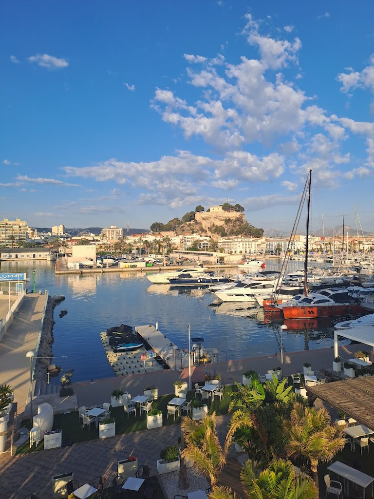 Mediterranean Port Club