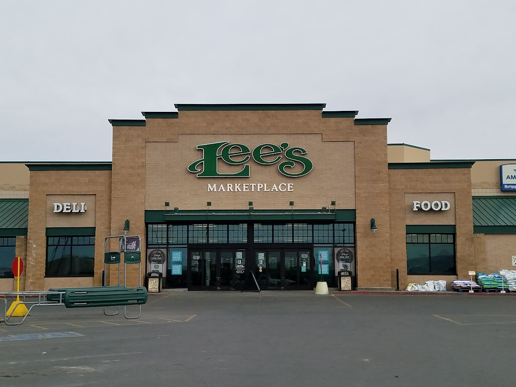 Lee's Corner Floral Shop