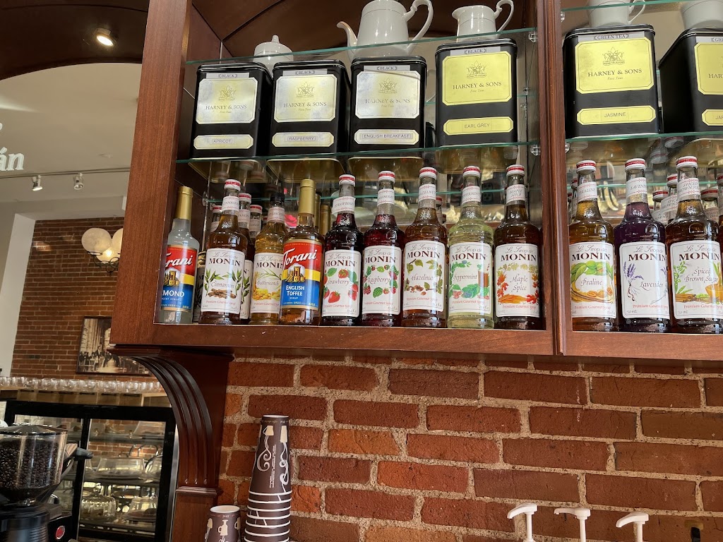 Photo of Tulipan Pastry & Coffee Shop