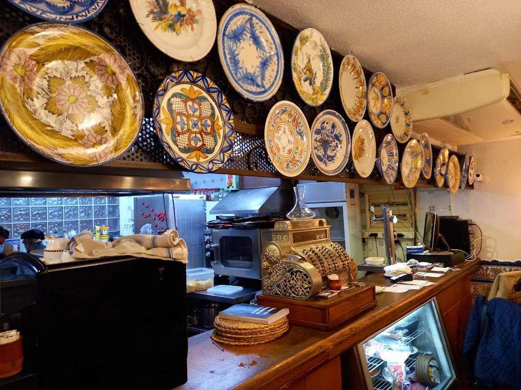 Meson de Labradores, Alicante — Comida y bebida