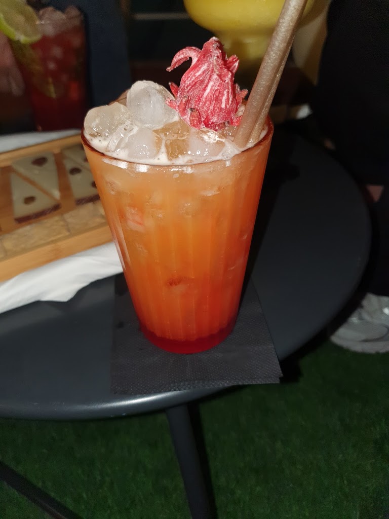 La Terracita Chillout CNC — Comida y bebida